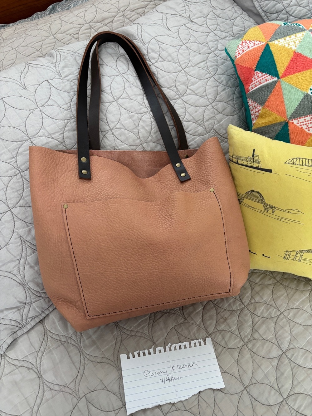 Portland Leather Classic Tote in Quartz